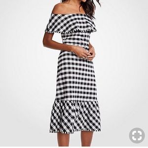 Ann Taylor off the shoulder dress